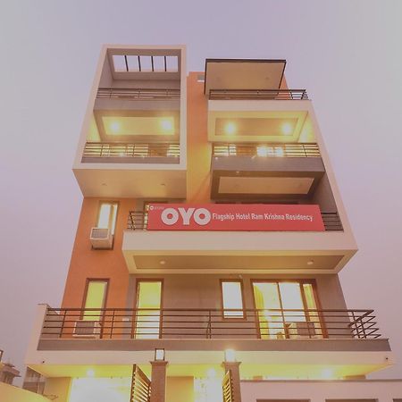 Super Hotel O Comfort Residency Near Artemis Hospital Gurgaon Eksteriør bilde