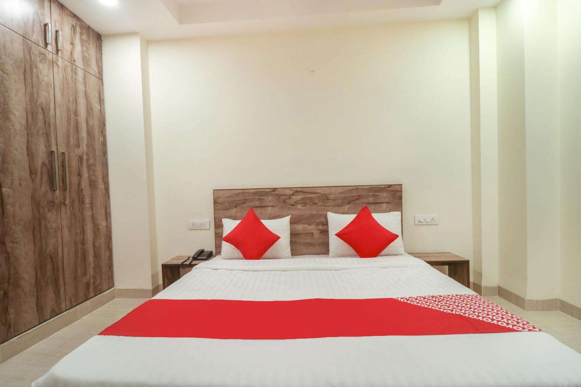 Super Hotel O Comfort Residency Near Artemis Hospital Gurgaon Eksteriør bilde